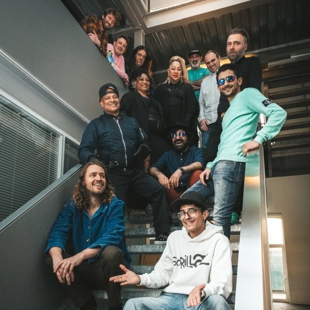 Persfoto staand de niemanders liveband 2025 by rick wiegerinck iv